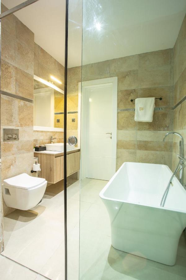 De Manchy Hotels & Suites Ibadan Buitenkant foto
