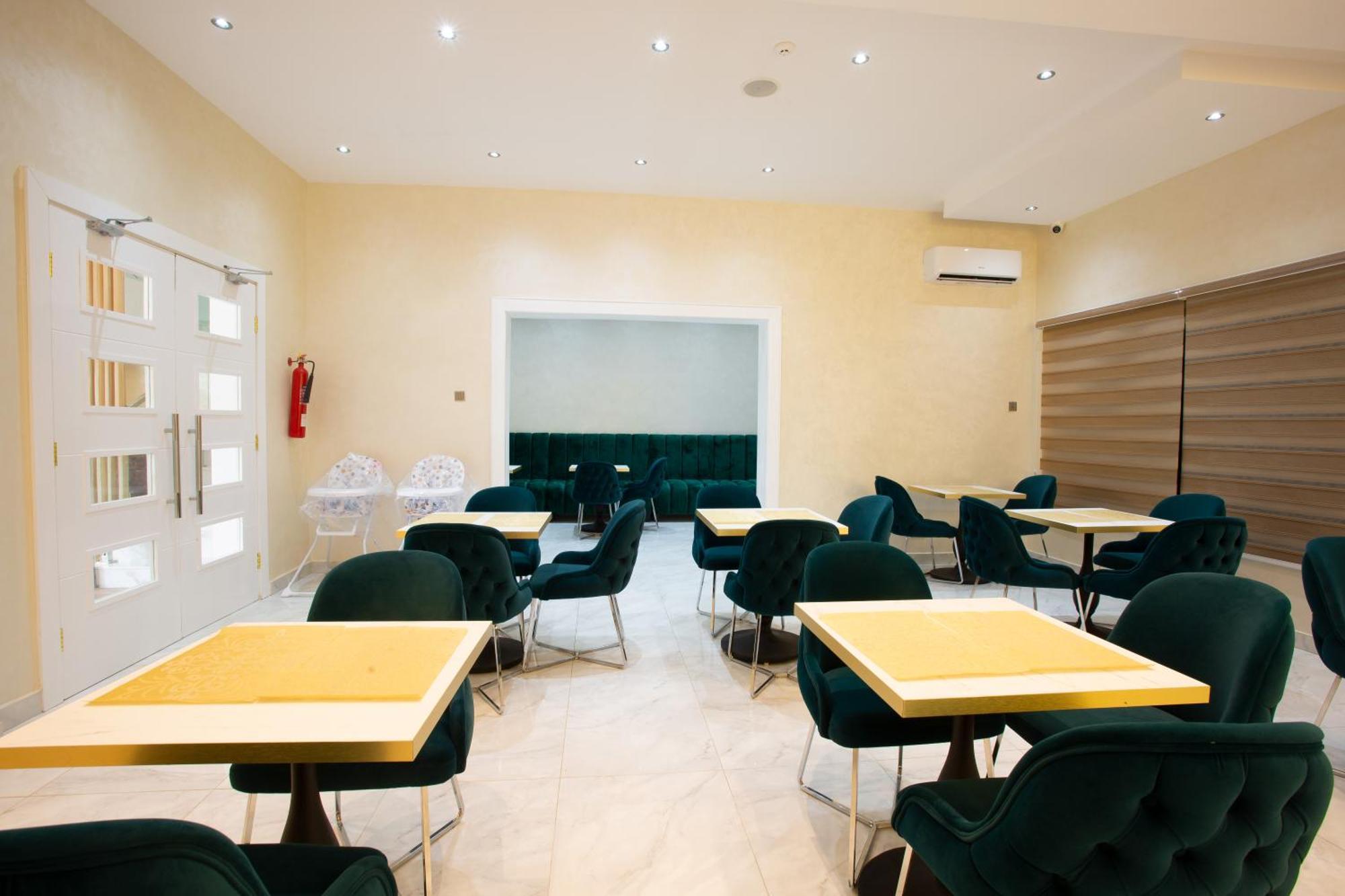 De Manchy Hotels & Suites Ibadan Buitenkant foto