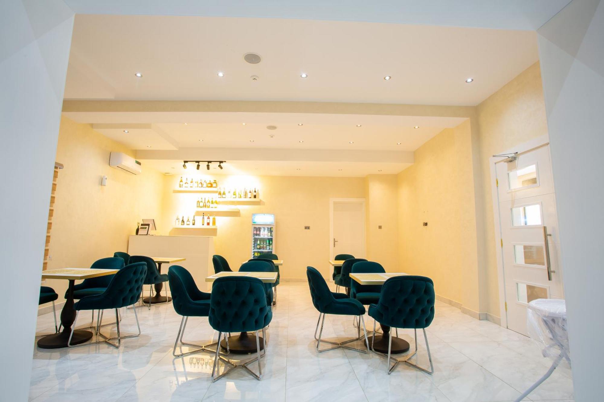 De Manchy Hotels & Suites Ibadan Buitenkant foto